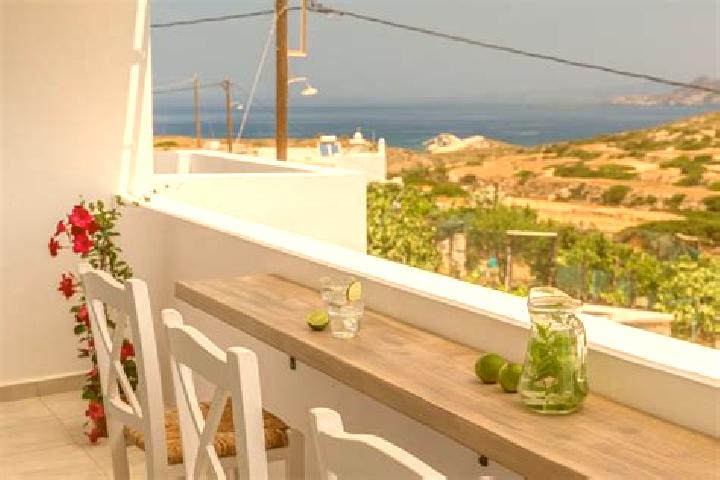 Ella, 32 — Escort in Triovasalos, Greece