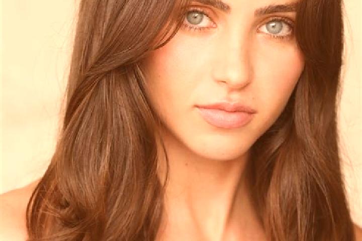 Ella, 33, a brunette brown-eyed european companion based in Sumberkenanga. Offering Duos, A-Level, Overnight, CIM, Prostate Massage. Available for incall and...