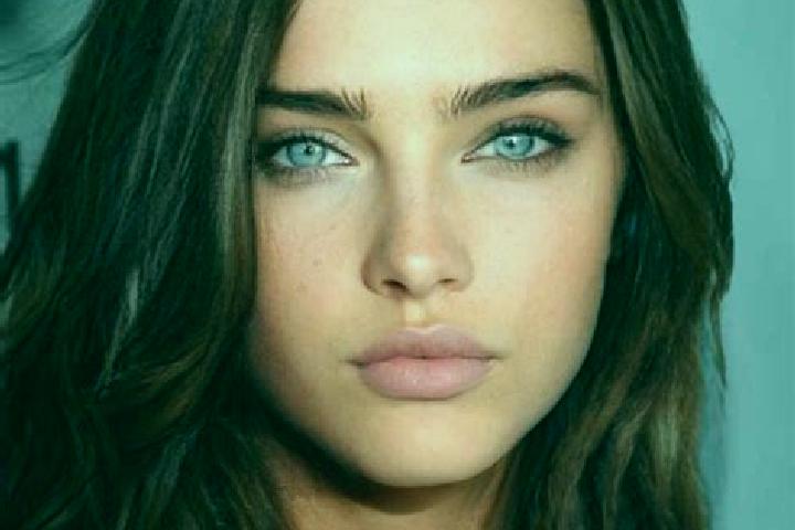 Ella, 33, a brunette grey-eyed slavic companion based in Gotse Delchev. Offering Deep French Kissing, CIM, Erotic Massage. Available for incall and outcall, ...
