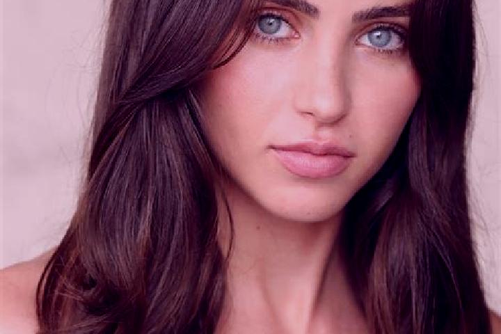 Ella, 33, a chestnut brown-eyed middle eastern companion based in Armeau. Offering Erotic Massage, OWO, Domination. Available for incall and outcall, overnig...