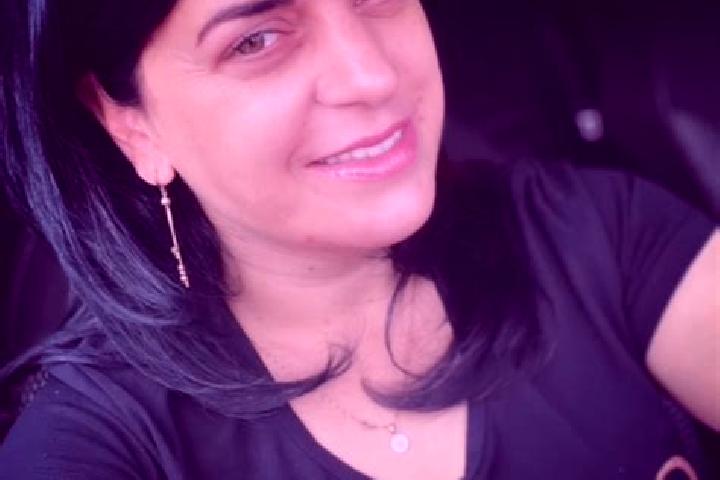 Ella, 33 — Escort in Costieni, Romania