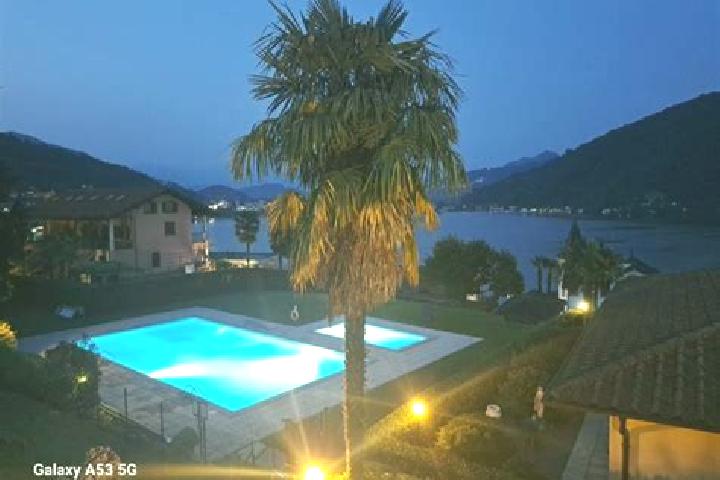 Ella, 33 — Escort in Lavena Ponte Tresa, Italy