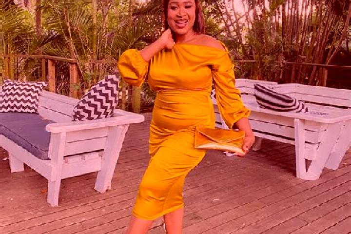Ella, 33 — Escort in Sundumbili, South Africa
