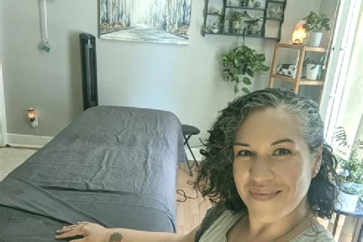 Ella, 34, a black amber-eyed slavic companion based in Niedererbach. Offering Massage, Overnight, Dinner Date. Available for incall and outcall, day and even...