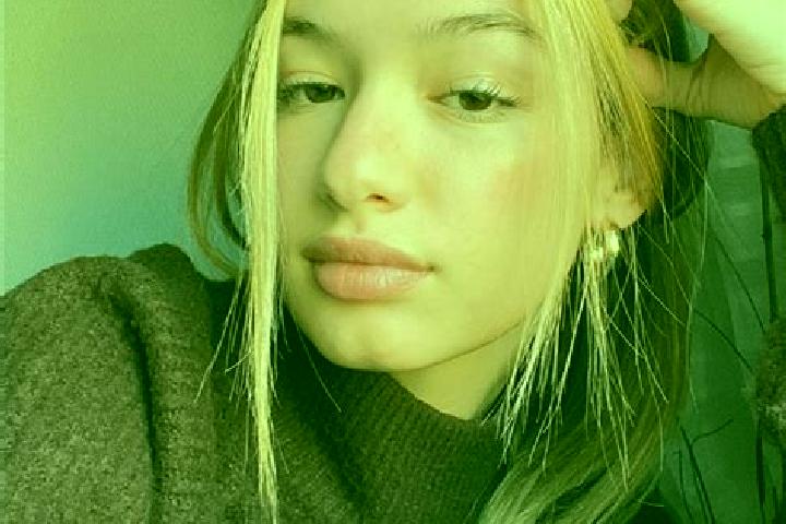 Ella, 34, a blonde brown-eyed asian companion based in Cuq-Toulza. Offering BDSM, Fetish. Available for incall and outcall, overnight bookings available.