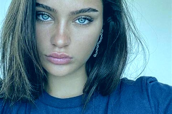 Ella, 34, a brunette blue-eyed caribbean companion based in Beichengqu. Offering Girlfriend Experience, Duos, Erotic Massage, Domination, CIM. Available for ...