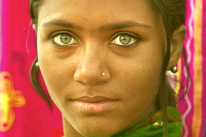 Ella, 34, a chestnut green-eyed indian companion based in Marizopolis. Offering Couples, Massage, A-Level. Available for incall and outcall, day and evening ...