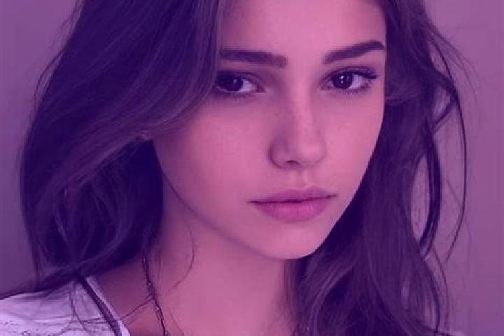 Ella, 34, a chestnut grey-eyed slavic companion based in Castel Vittorio. Offering Overnight, Deep French Kissing, CIM, Domination, Massage. Available for in...