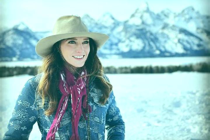 Ella, 34 — Escort in Big Timber, United States