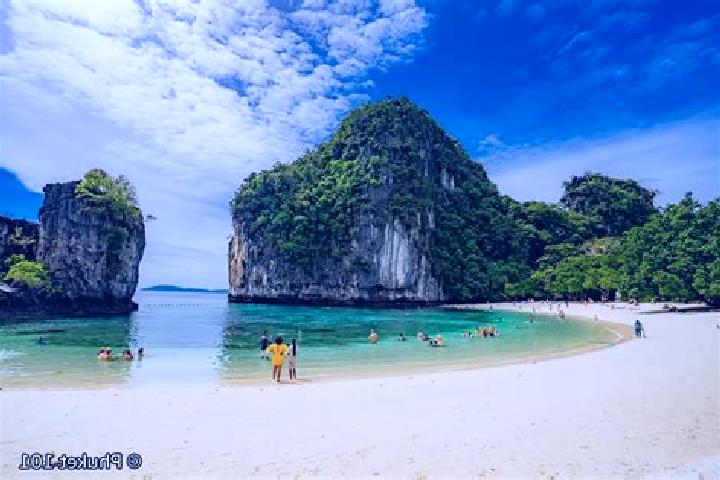 Ella, 34 — Escort in Chorakhe Bua, Thailand