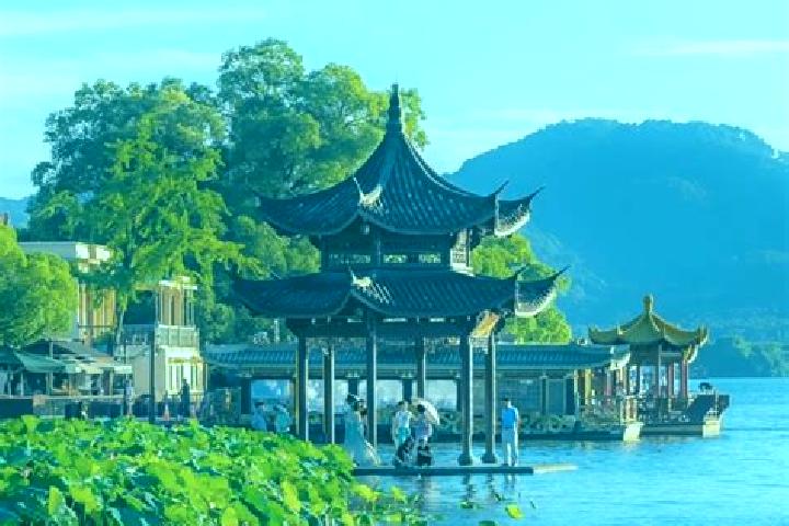 Ella, 34 — Escort in Hangzhou, China