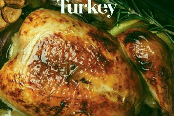 Ella, 34 — Escort in Koyunluca, Turkey