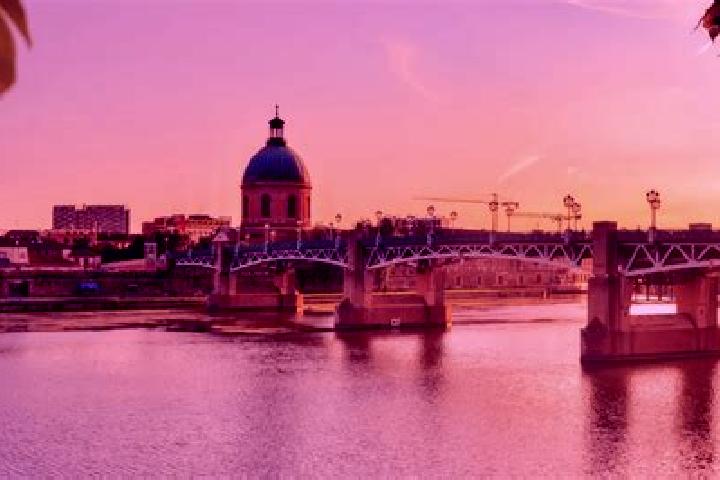 Ella, 34 — Escort in Toulouse, France