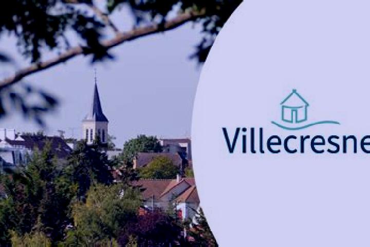 Ella, 34 — Escort in Villecresnes, France