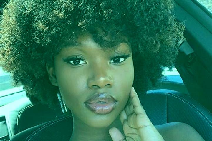 Ella, 35, a black dark-eyed ebony companion based in Herbay Bajo. Offering Overnight, Fetish, Tantra, Girlfriend Experience, Dinner Date. Available for incal...
