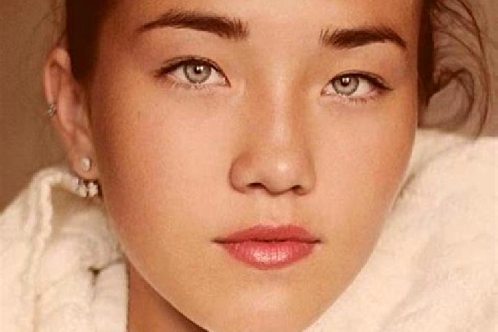 Ella, 35, a black grey-eyed caucasian companion based in Salreu. Offering Tantra, Party Girl, Overnight. Available for incall and outcall, overnight bookings...