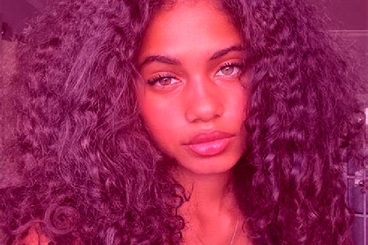 Ella, 35, a black grey-eyed ebony companion based in Mala Dobron. Offering CIM, GFE, OWO, Overnight. Available for incall and outcall, day and evening dates.