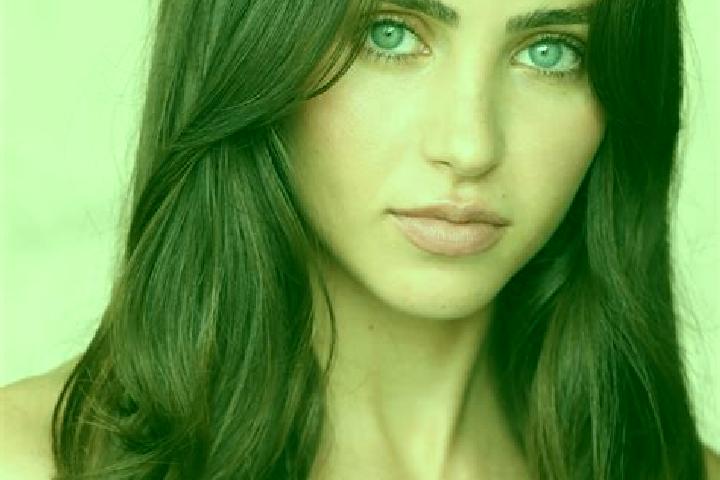 Ella, 35, a chestnut hazel-eyed latina companion based in Yongyuan. Offering CIM, Girlfriend Experience, Erotic Massage, Massage. Available for incall and ou...