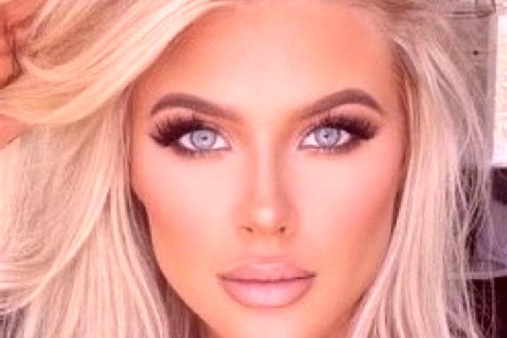 Ella, 35, a platinum blonde hazel-eyed middle eastern companion based in Duhu. Offering BDSM, OWO. Available for incall and outcall, overnight bookings avail...