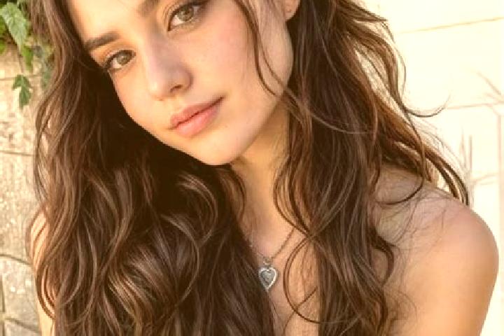 Ella, 35, a red hazel-eyed mediterranean companion based in Waihi Beach. Offering Roleplay, Deep French Kissing, Overnight. Available for incall and outcall,...