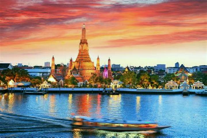 Ella, 35 — Escort in Ban Khok, Thailand