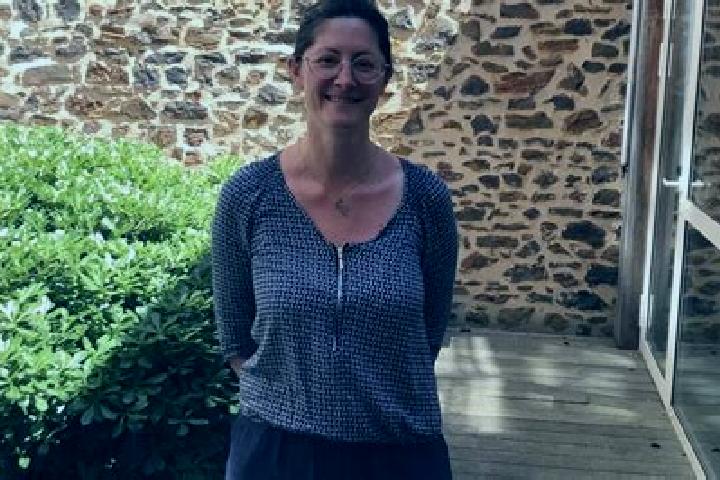 Ella, 35 — Escort in Brulon, France