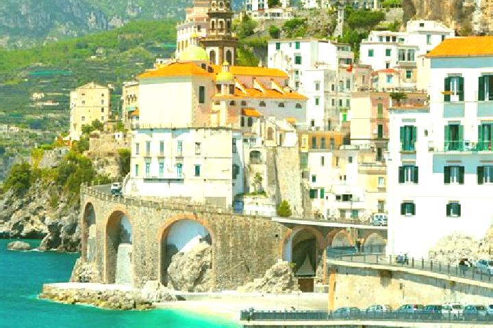 Ella, 35 — Escort in Lavenone, Italy
