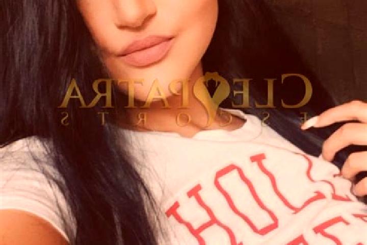 Ella, 36, a black brown-eyed slavic companion based in Lucena del Puerto. Offering Striptease, Overnight, Dinner Date, Tantra, Prostate Massage. Available fo...