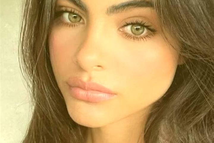 Ella, 36, a black hazel-eyed latina companion based in Triantafyllia. Offering Massage, Prostate Massage, Duos, Deep French Kissing. Available for incall and...