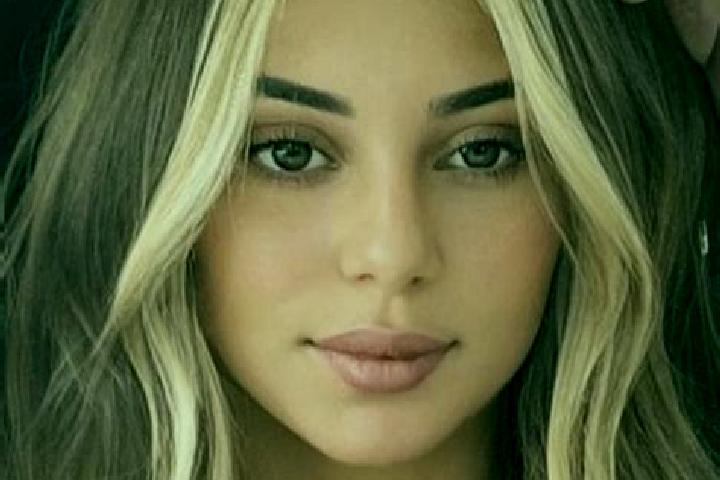 Ella, 36, a blonde brown-eyed ebony companion based in Bolenge. Offering Travel Companion, Party Girl, BDSM. Available for incall and outcall, day and evenin...
