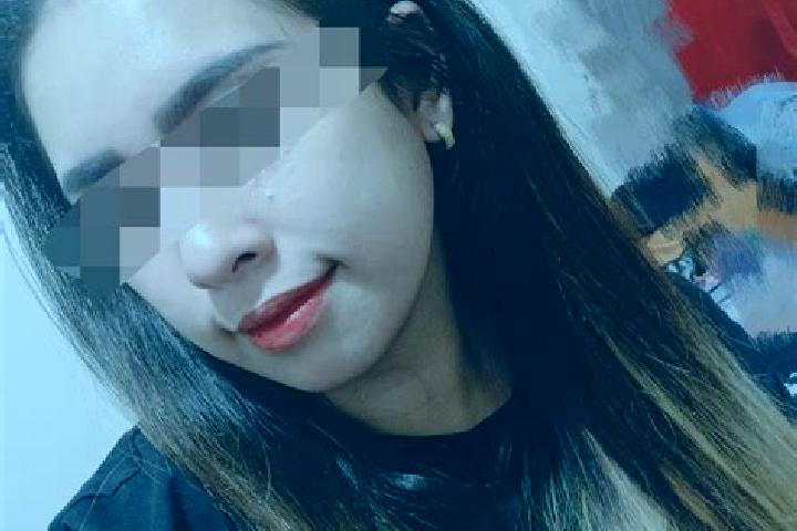 Ella, 36, a red grey-eyed mixed companion based in Unidad Minera 11 de Julio. Offering Duos, Couples, Massage. Available for incall and outcall, day and even...
