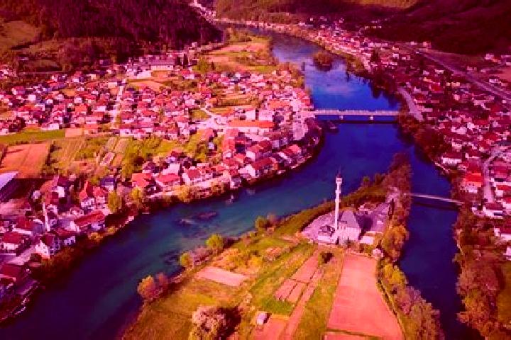 Ella, 36 — Escort in Bosansko Grahovo, Bosnia and Herzegovina