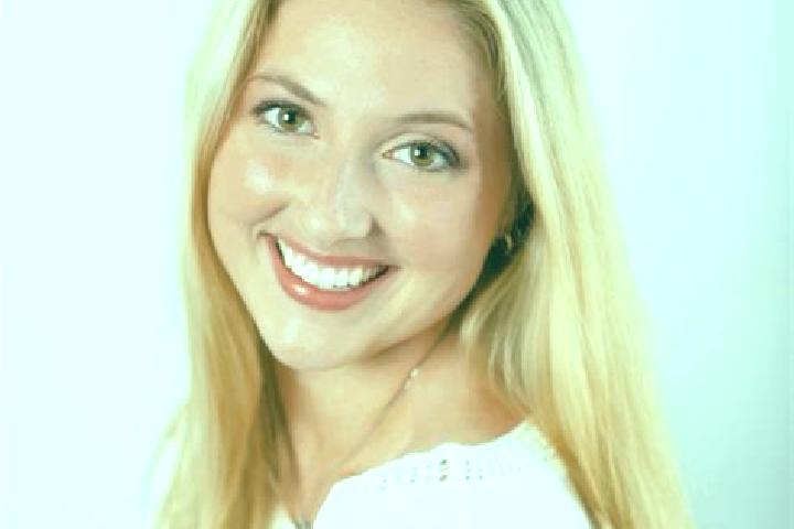 Ella, 36 — Escort in City Island, United States