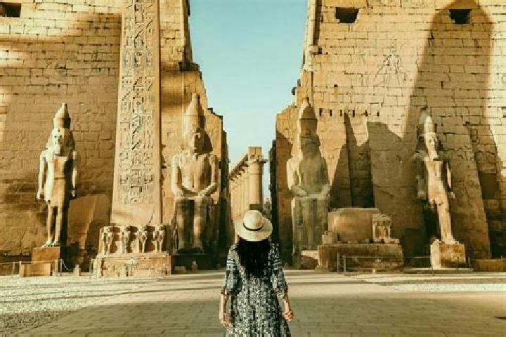 Ella, 36 — Escort in Esna, Egypt