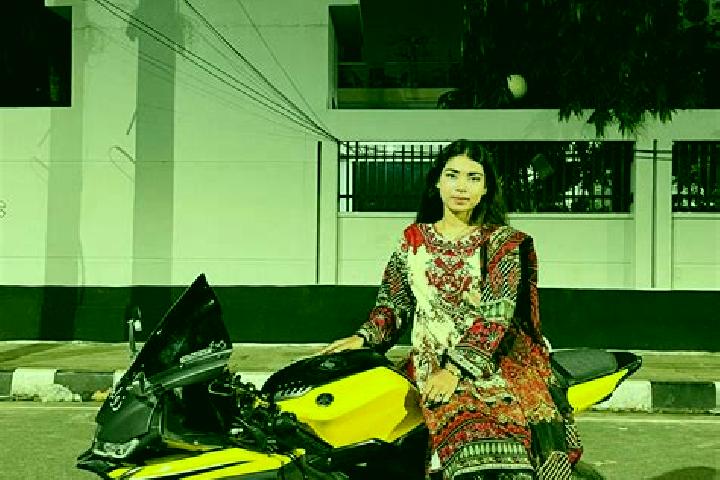 Ella, 36 — Escort in Lakhi, Pakistan