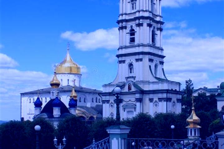 Ella, 36 — Escort in Pochayiv, Ukraine
