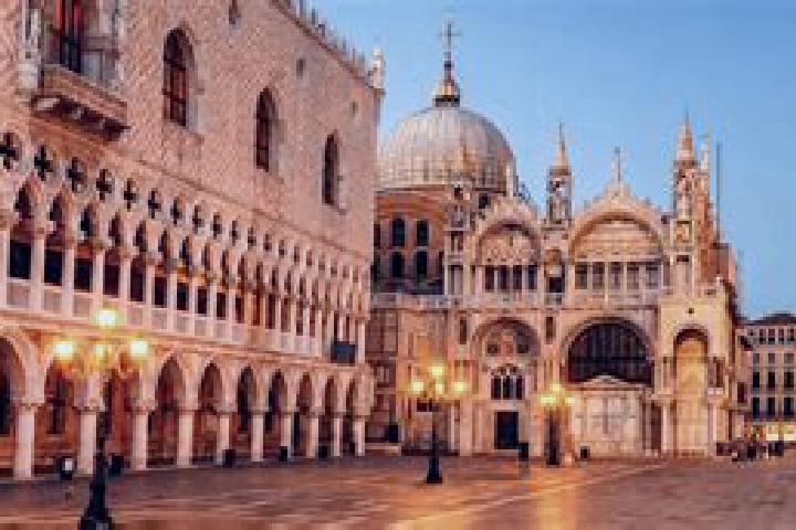 Ella, 36 — Escort in Ponte San Marco, Italy