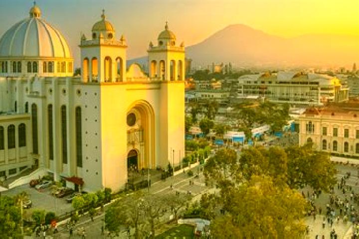 Ella, 36 — Escort in San Salvador, Peru