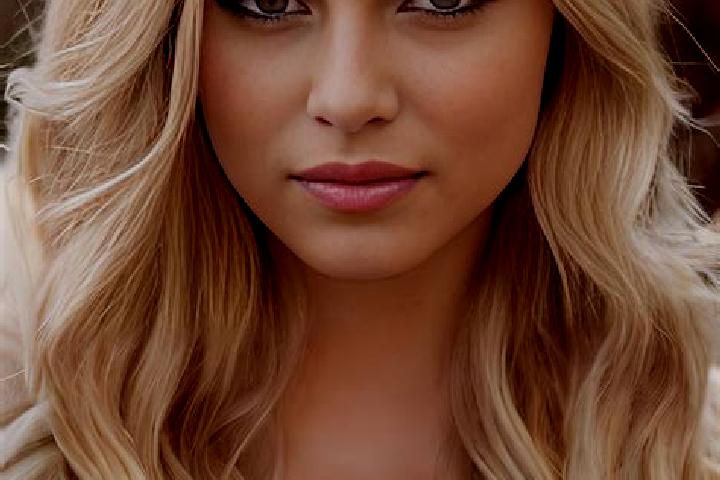 Ella, 37, a blonde green-eyed mediterranean companion based in Tangstedt. Offering 69, Roleplay, Girlfriend Experience, Deep French Kissing, A-Level. Availab...