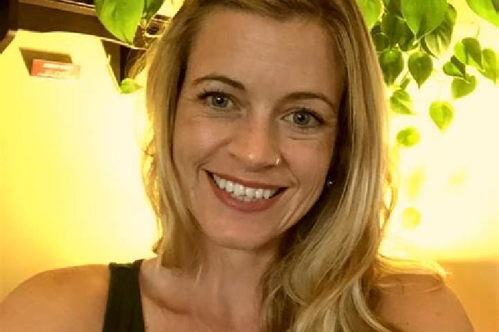 Ella, 37, a blonde grey-eyed european companion based in Grafton. Offering OWO, Erotic Massage, Roleplay. Available for incall and outcall, overnight booking...