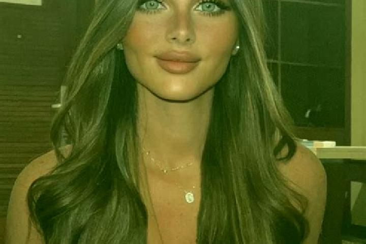 Ella, 37, a brunette dark-eyed caribbean companion based in Kurlovo. Offering OWO, Girlfriend Experience, Deep French Kissing, Party Girl. Available for inca...
