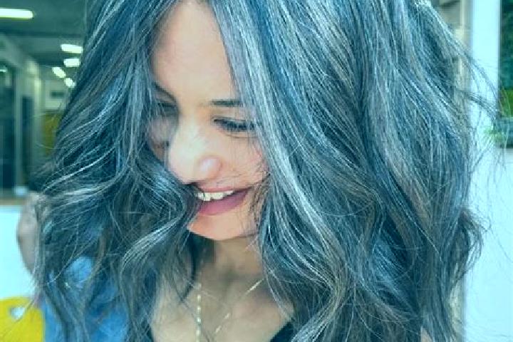 Ella, 37, a brunette grey-eyed asian companion based in Carboneros. Offering A-Level, Party Girl, 69, CIM, Couples. Available for incall and outcall, day and...