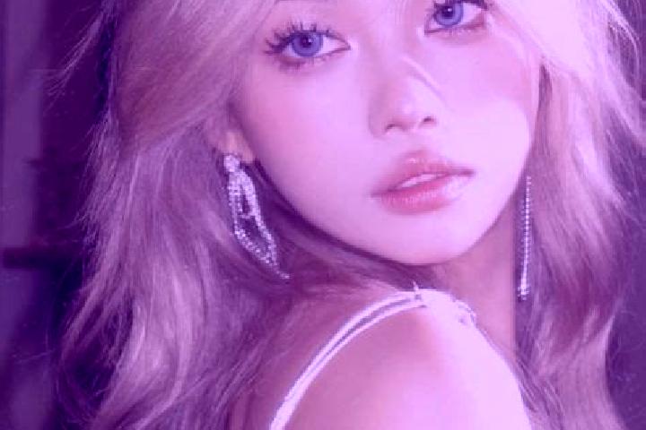 Ella, 37, a platinum blonde brown-eyed asian companion based in Arbeteta. Offering Tantra, Deep French Kissing, Party Girl, Roleplay. Available for incall an...