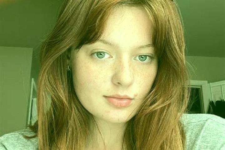 Ella, 37, a red green-eyed mixed companion based in New Baltimore. Offering Couples, Roleplay, Deep French Kissing. Available for incall and outcall, day and...