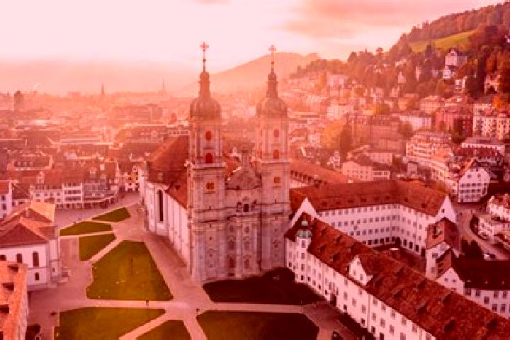 Ella, 37 — Escort in Altenmarkt bei Sankt Gallen, Austria