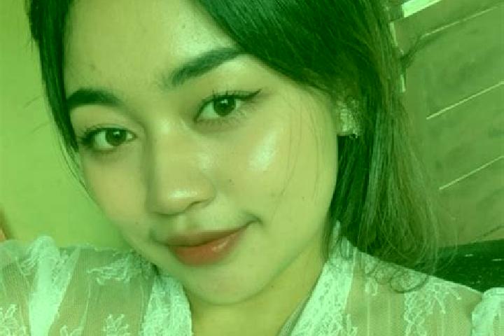 Ella, 37 — Escort in Bongancina Kaja, Indonesia