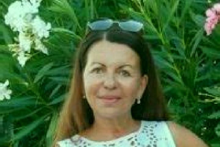 Ella, 37 — Escort in Chrlice, Czech Republic