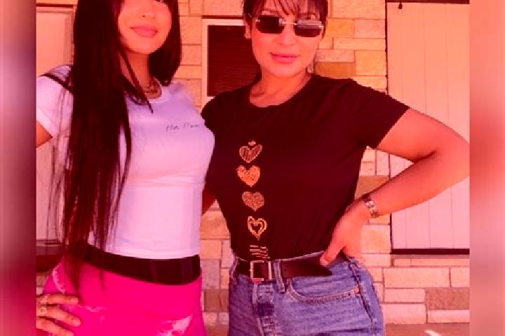 Ella, 37 — Escort in Esfuerzos Unidos, Mexico