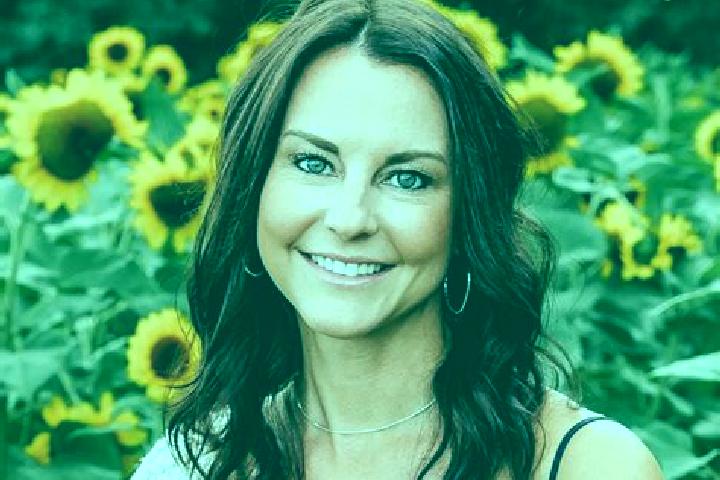 Ella, 37 — Escort in Haddonfield, United States