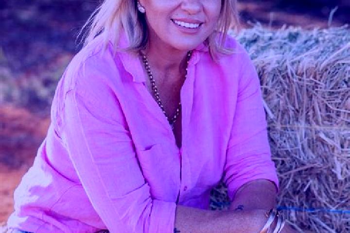 Ella, 37 — Escort in Haigh, United Kingdom